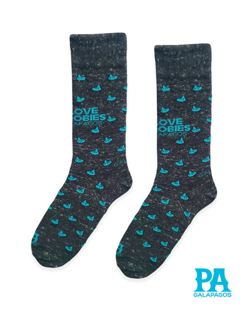 Patas De Piquero Fondo Gris Oscuro