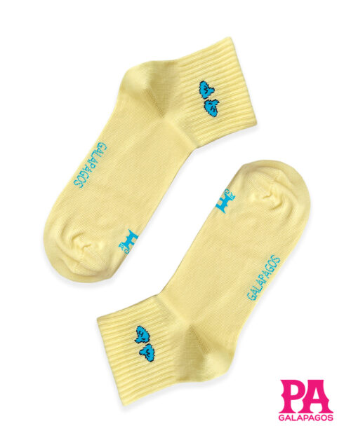 Patitas Azules Amarillo Pastel