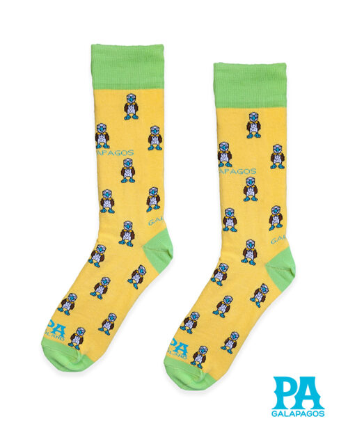 Piqueros logo repetidos fondo amarillo