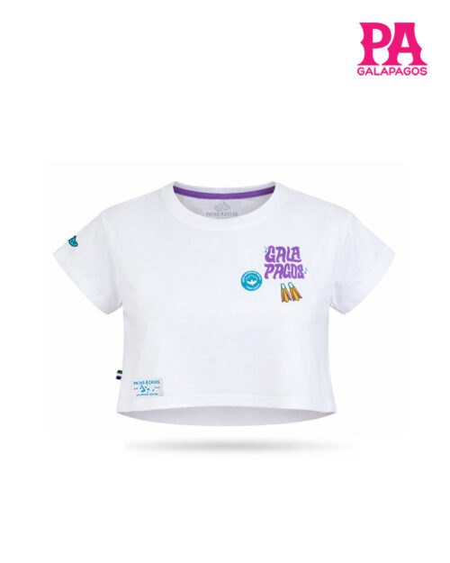 Crop Top Blanco Con Piquero Patas Azules Usando Máscara De Snorkel